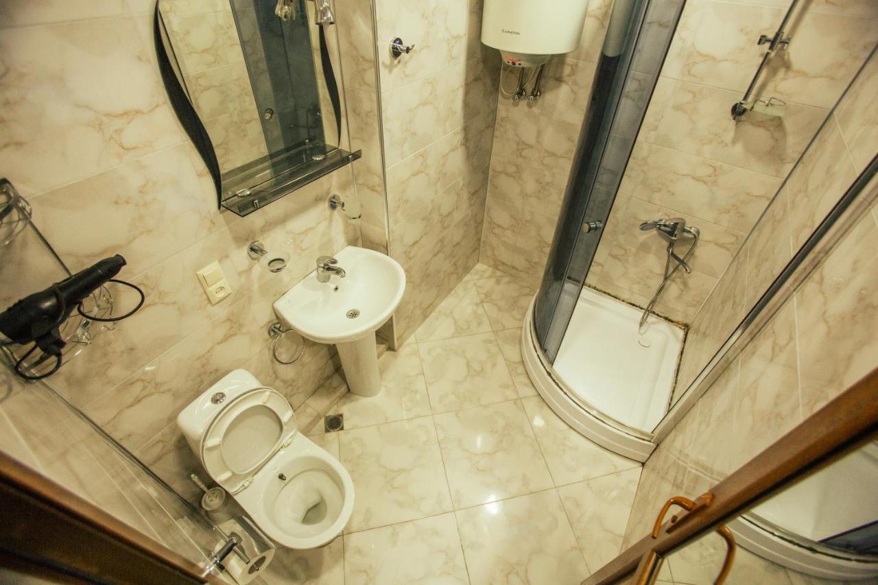 Royal Apartments Batum Dış mekan fotoğraf