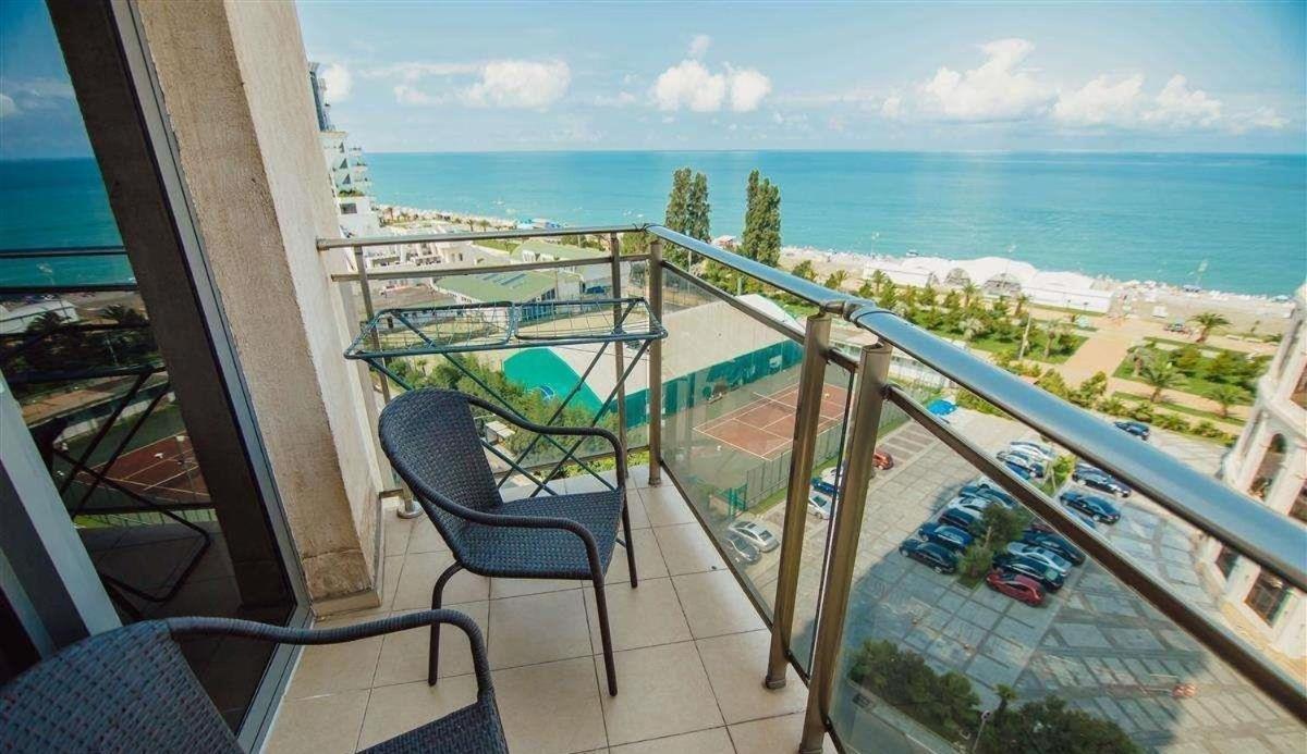 Royal Apartments Batum Dış mekan fotoğraf