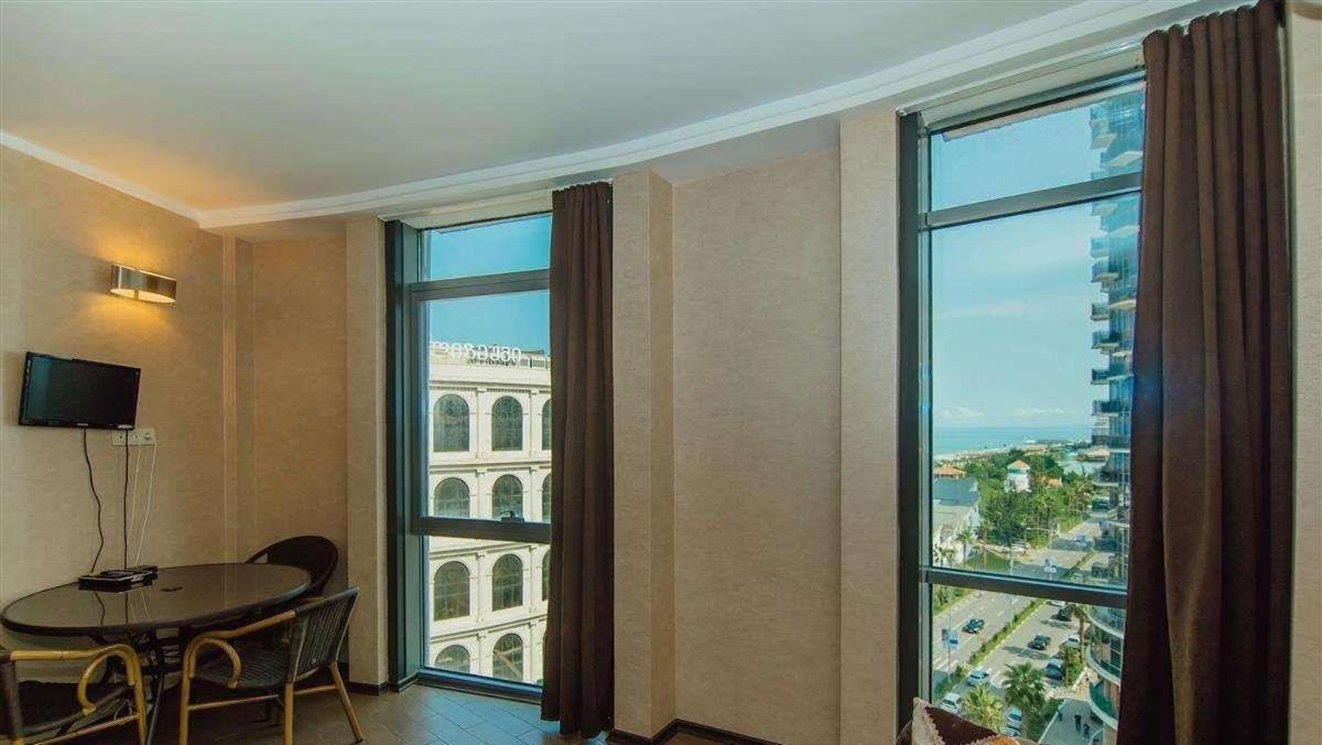Royal Apartments Batum Dış mekan fotoğraf