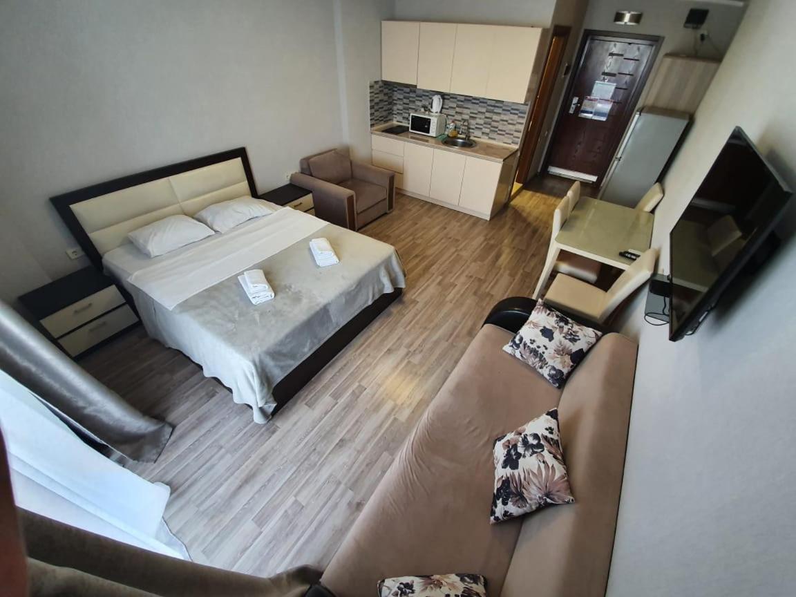 Royal Apartments Batum Dış mekan fotoğraf