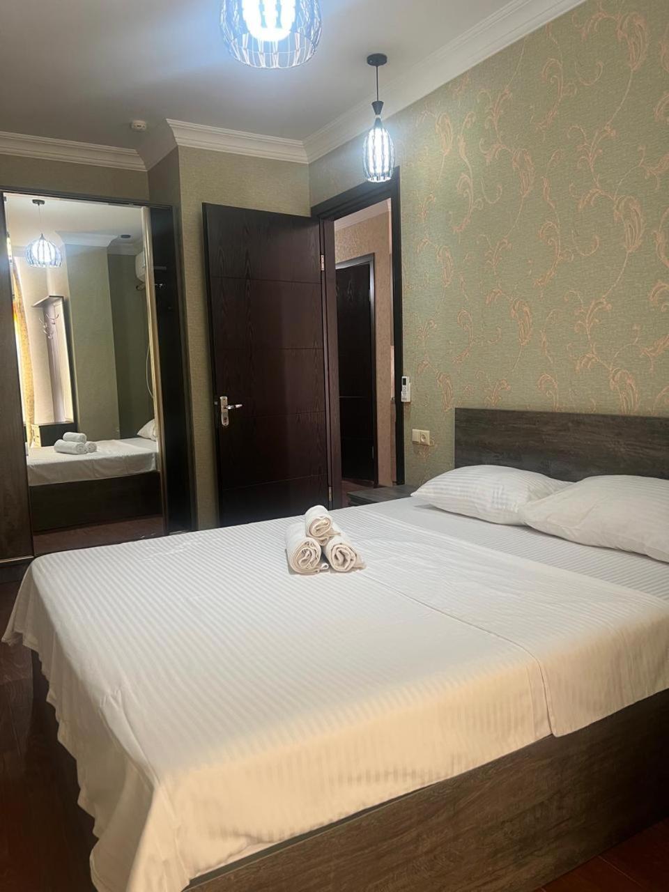 Royal Apartments Batum Dış mekan fotoğraf